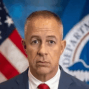 Trump propone a Lance Schroyer para dirigir el ICE