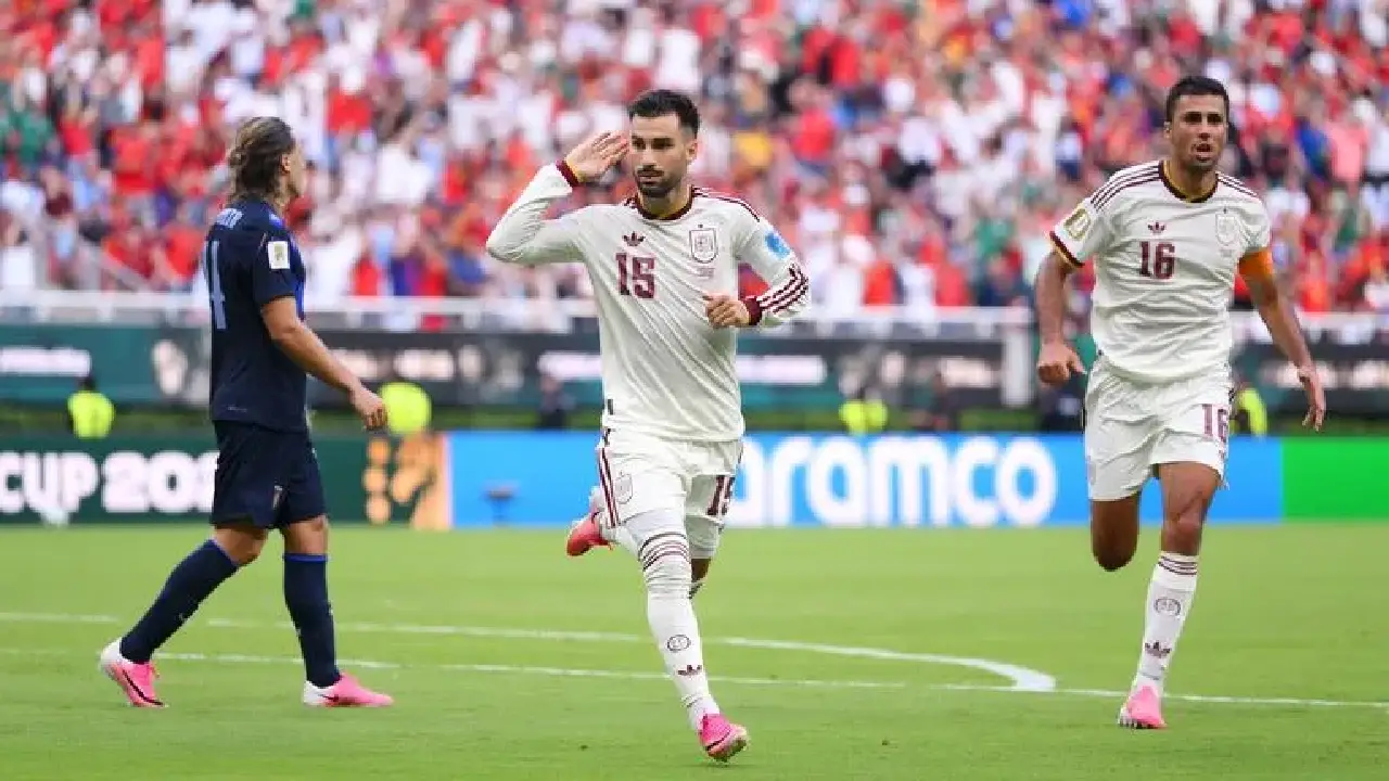 Uruguay se quedó en fase de grupos con dos empates y una derrota