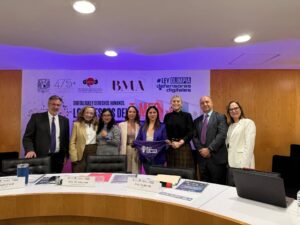 Organizaciones civiles, especialistas y legisladores impulsan modificaciones al T-MEC para fortalecer la prevención sobre la violencia digital y proteger los derechos de las víctimas en internet.