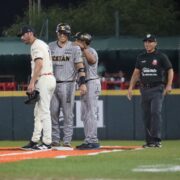 ¡Leones de Yucatán desatan furia ofensiva y le gana a Tecos en su casa!