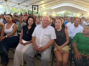 La llegada de Rafa Marín como invitado especial, fue recibida entre muestras de profundo entusiasmo y cercanía