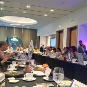 Asociación Mexicana de Mujeres Empresarias (AMEXME) Capítulo Cancún celebró su reunión mensual en el hotel Renaissance