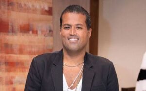 Aldo Rendón llegó al Primer miércoles de nominación con una nominación directa, convirtiéndose en uno de los habitantes que buscarán permanecer en La Casa de los Famosos México.
