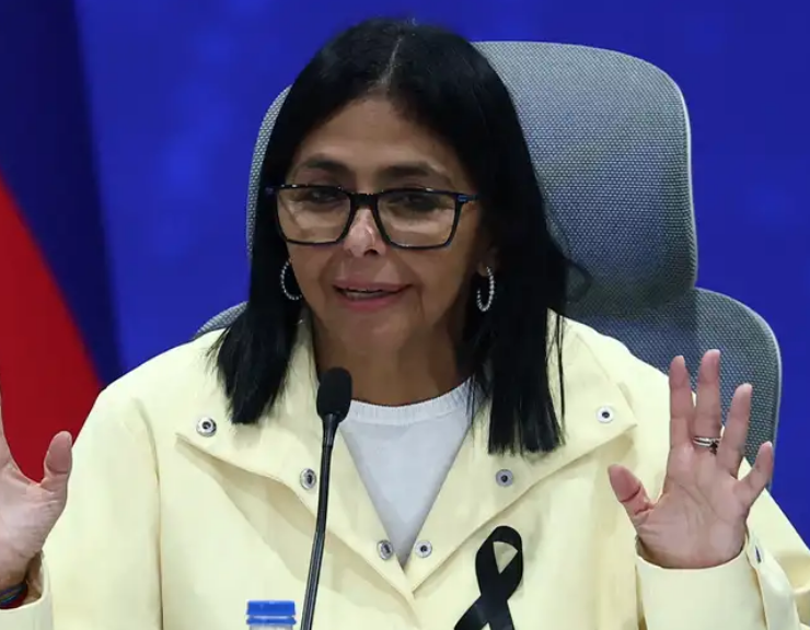 Delcy Rodríguez pide a Inglaterra liberar oro de Venezuela