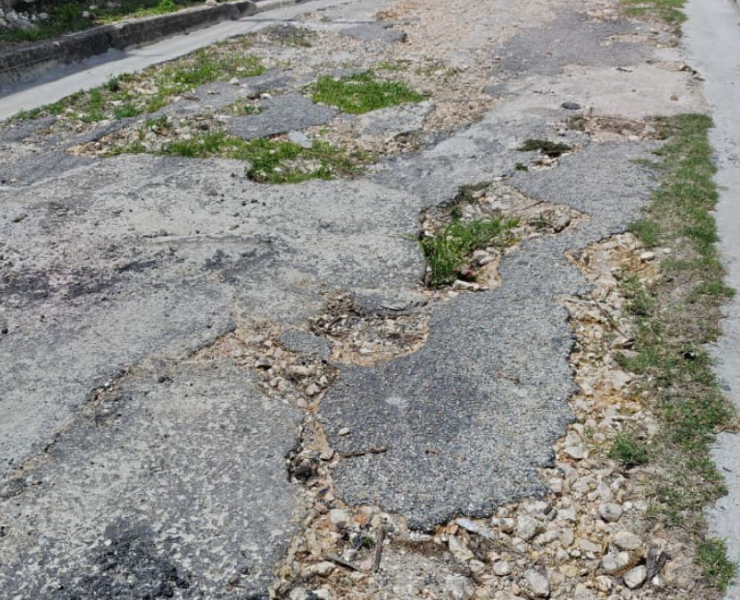 Denuncian más vialidades abandonadas y estalla reclamo en Campeche