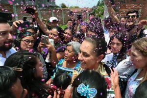El Puente Vehicular Nichupté en Cancún será uno de los proyectos estratégicos que revisará la presidenta Claudia Sheinbaum durante su visita al Caribe mexicano, como parte de las obras prioritarias para mejorar la movilidad en Quintana Roo.