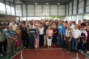Rafa Marín encabezó una asamblea informativa en la colonia Fovissste de Chetumal, donde llamó a Fortalecer la defensa de la soberanía nacional mediante la unidad y la participación ciudadana.