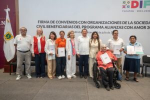 Con una inversión superior a 27.6 millones de pesos, el Gobierno del Estado y el DIF Yucatán fortalecen el trabajo de asociaciones civiles que brindan atención a personas en situación de vulnerabilidad en todo el estado.