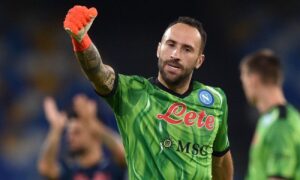 David Ospina, histórico arquero de la Selección Colombia, afronta un nuevo reto en la Liga MX con los Potros de Hierro del Atlante.
