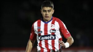 David Rodríguez apareció en los minutos finales para marcar un golazo desde fuera del área y rescatar el empate 2-2 del Atlético de San Luis frente a Tigres.