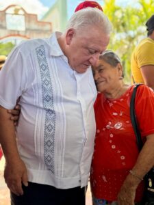 Habitantes de Nicolás Bravo y comunidades vecinas participaron en la asamblea informativa de Morena, donde Rafa Marín destacó la importancia de Fortalecer la defensa de la soberanía nacional desde cada comunidad.