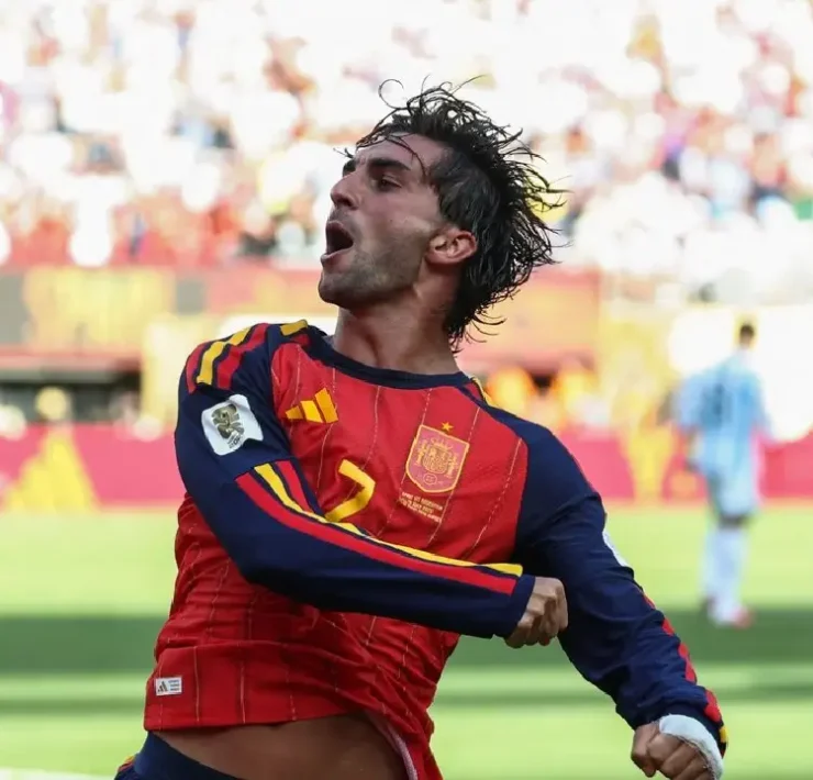 España conquistó su segundo título tras vencer a Argentina en una final histórica