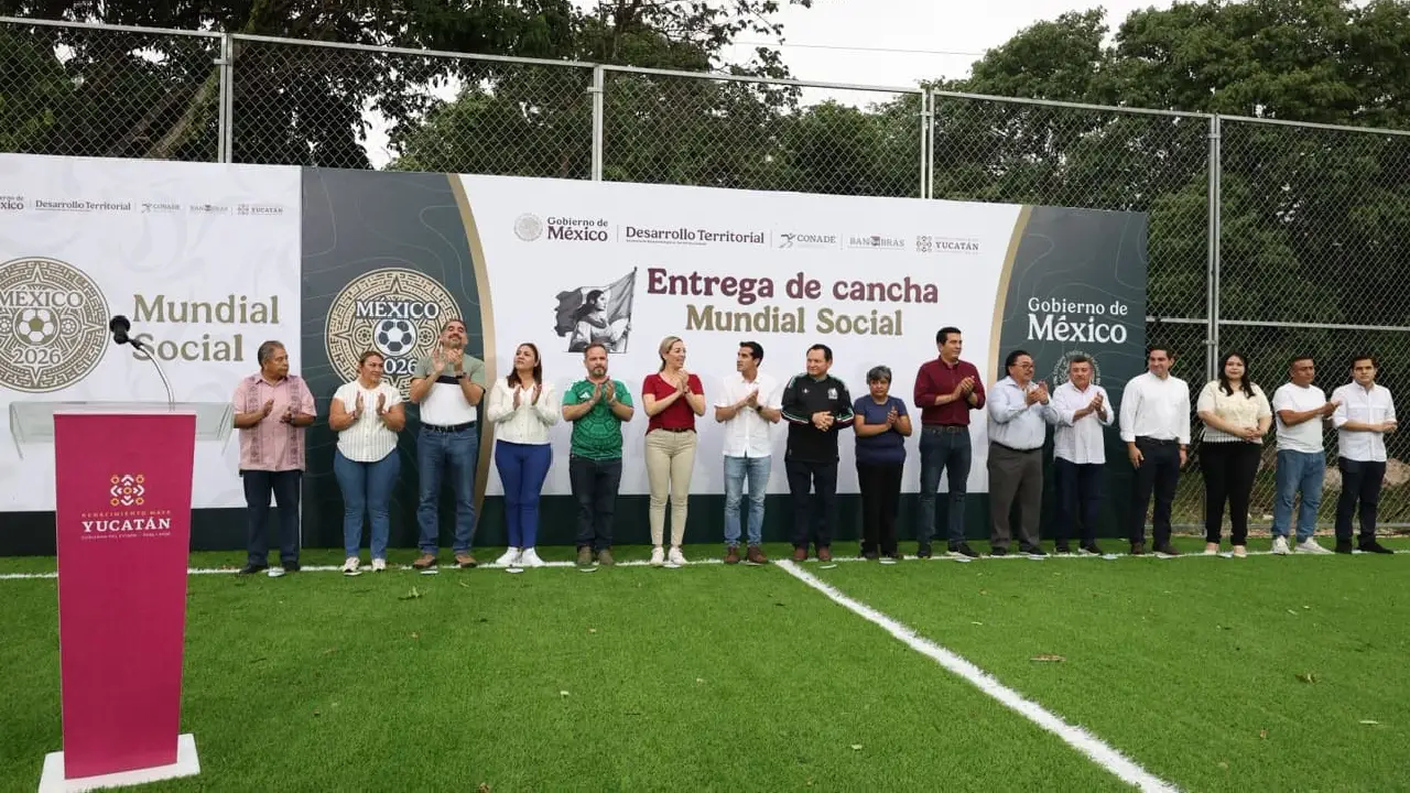 Fortalecen alianza por el deporte con nuevas canchas en Yucatán