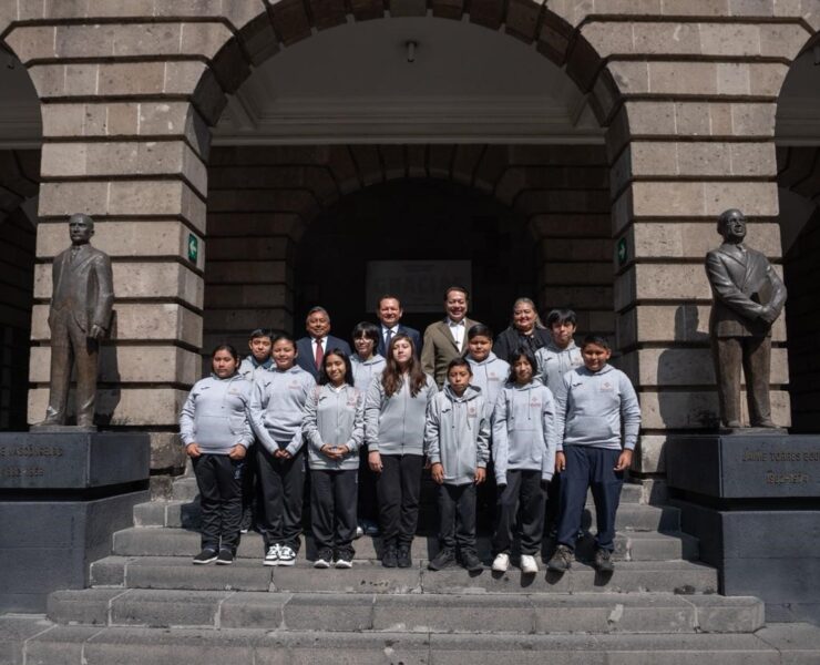 Gobernador Joaquín Díaz Mena lleva talento yucateco a la SEP: niñas y niños yucatecos se reúnen con Mario Delgado en CDMX