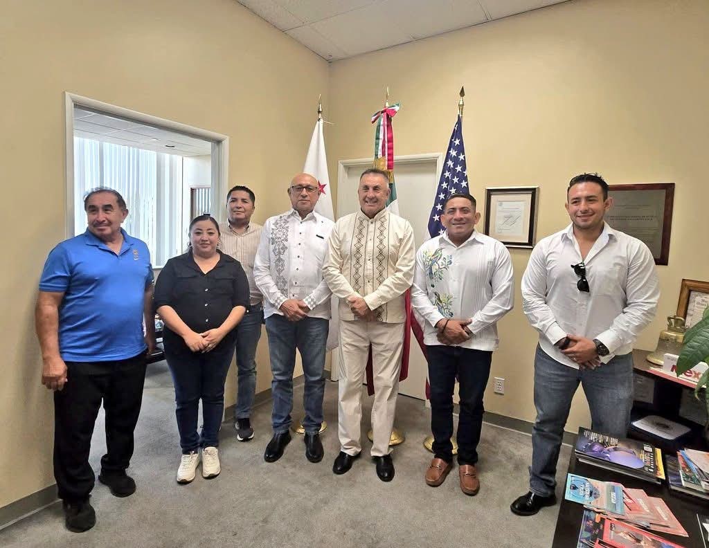 Gobierno fortalece vínculos con yucatecos migrantes en California mediante encuentros oficiales