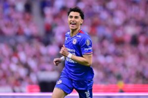 Jeremy Márquez se convirtió en el héroe de Cruz Azul al marcar un doblete ante Atlético de San Luis, incluyendo el gol del triunfo en el tiempo agregado que selló el inicio ganador de La Máquina en el Apertura 2026.