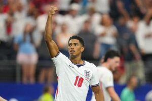 Jude Bellingham fue la figura del encuentro al marcar un doblete que le dio a Inglaterra la remontada y el pase a las semifinales de la justa internacional de selecciones 2026.