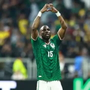 Julián Quiñones igualó récord goleador con México