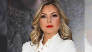 Mariana Ochoa enfrenta uno de sus primeros retos dentro de La Casa de los Famosos México, al quedar en la placa durante el Primer miércoles de nominación y depender del apoyo del público para continuar en la competencia.