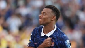 Kylian Mbappé abrió el marcador con un potente disparo de larga distancia y encaminó a Francia para convertirse en el Primer semifinalista de la justa internacional de selecciones.