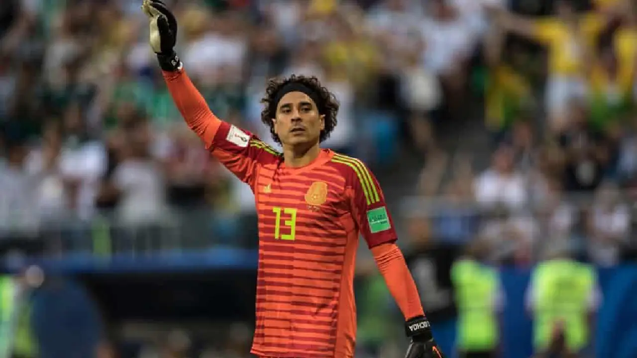 Memo Ochoa se retira del fútbol el adiós de una leyenda mexicana
