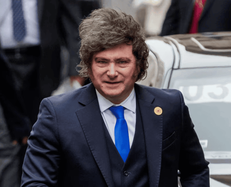 Milei endurece política migratoria