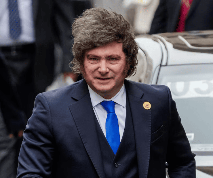 Milei endurece política migratoria