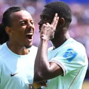 Primer semifinalista de la justa internacional de selecciones domina en el momento clave