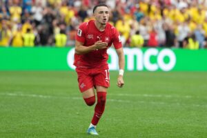 Rubén Vargas convirtió el penal decisivo que le dio a Suiza la clasificación a los cuartos de final tras vencer a Colombia desde los once pasos.