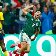 Raúl Jiménez continúa haciendo historia con la Selección Mexicana