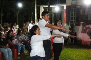 Gaspar Quintal Parra encabezó la toma de protesta del nuevo Subcomité Municipal del PRI en Sahcabá, acompañado por integrantes del Comité Directivo Estatal, dirigentes partidistas y militantes de Hocabá.