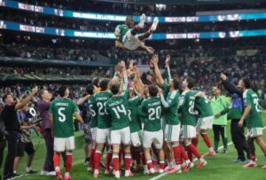 El ambiente en torno a la Selección Mexicana sigue creciendo, con una afición que no deja de soñar y repetir “¿Y si sí?” como símbolo de esperanza rumbo al objetivo mundialista.