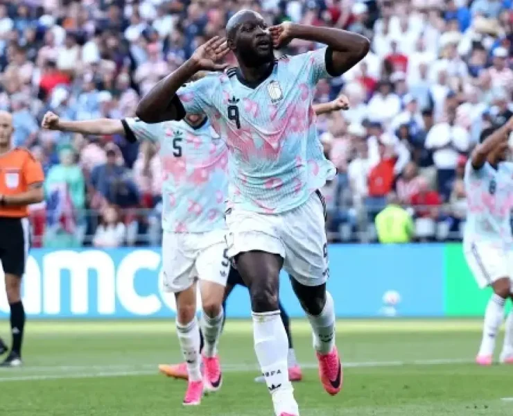 Tercer anfitrión quedó eliminado con goleada y Bélgica avanza con autoridad