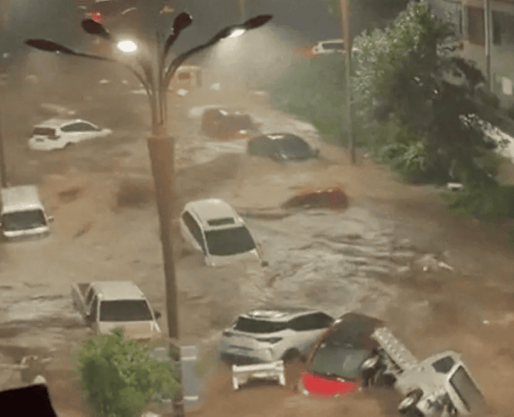 Tifón Bavi provoca severas inundaciones