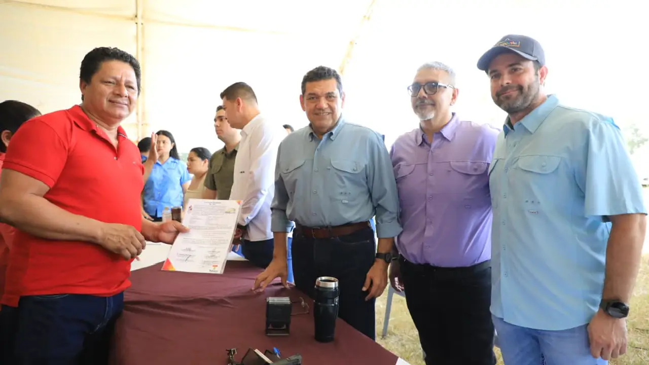 Títulos de propiedad entregados en Tabasco generan certeza jurídica