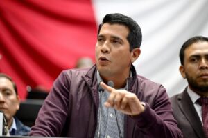 Óscar Brito, impulsa acciones comunitarias en Mérida para fortalecer la convivencia entre vecinos, promoviendo la participación social como base para mejorar la seguridad en las colonias.