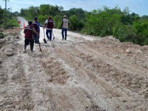 La Secretaría de Obras Públicas de Quintana Roo (SEOP) ejecutará dos nuevas obras de infraestructura carretera en los municipios de Othón P. Blanco y Bacalar