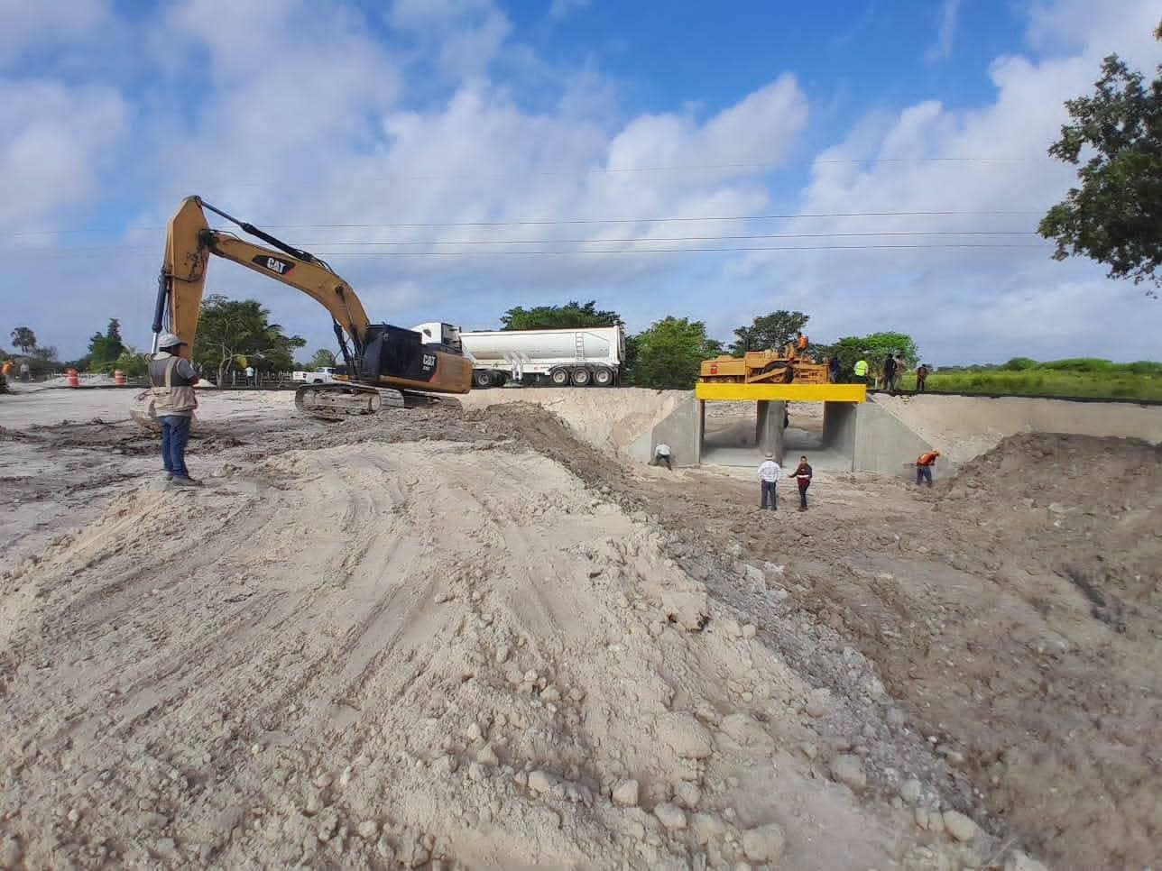 Más obras: carreteras de Quintana Roo mejorarán la vialidad del sur