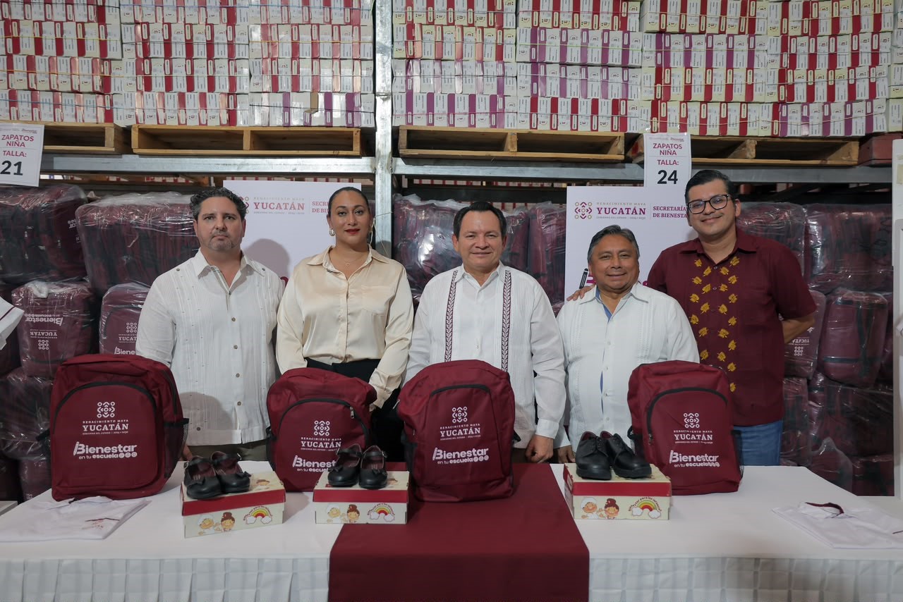 Con inversión de casi 184 mdp, Renacimiento Maya respalda el regreso a clases ¡Histórico!