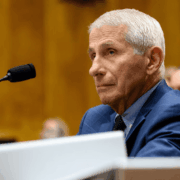 Anthony Fauci es declarado en desacato al Congreso