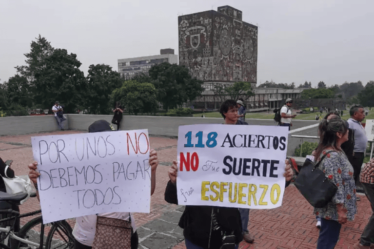 Aspirantes de la UNAM convocan a marcha
