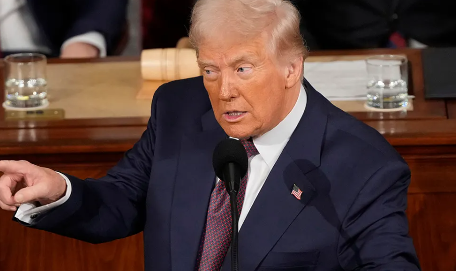 Trump anuncia nuevas conversaciones con Irán en medio de la tensión