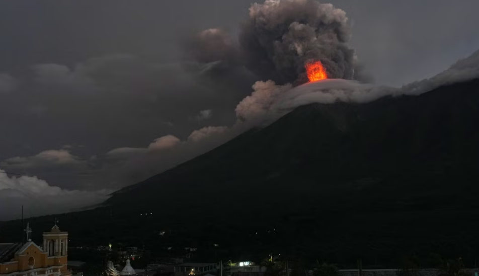 Alerta en Guatemala por erupción del Volcán de Fuego