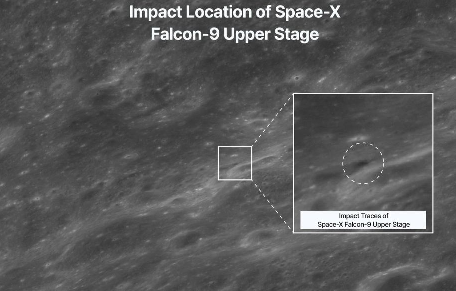 Captan como se ve la luna después del impacto del cohete de SpaceX