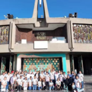 ¡CAMPECHANOS LLEGAN A LA BASÍLICA!