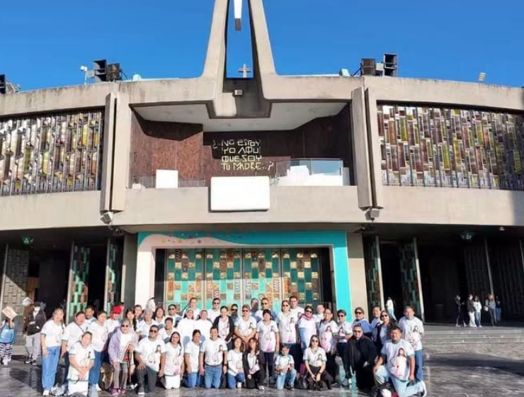 ¡CAMPECHANOS LLEGAN A LA BASÍLICA!