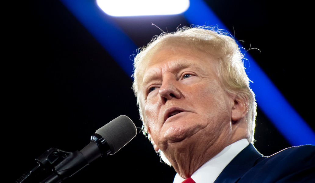Trump endurece su postura frente a Irán