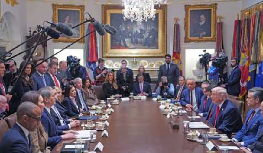Los funcionarios de Trump son millonarios