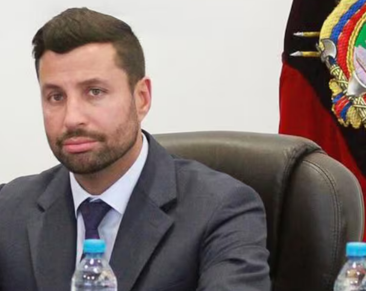 El jefe de Inteligencia de Ecuador muere junto a su esposa