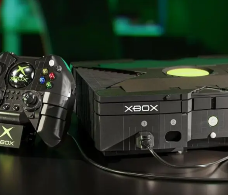Xbox anuncia una réplica de la Xbox original de Mattel